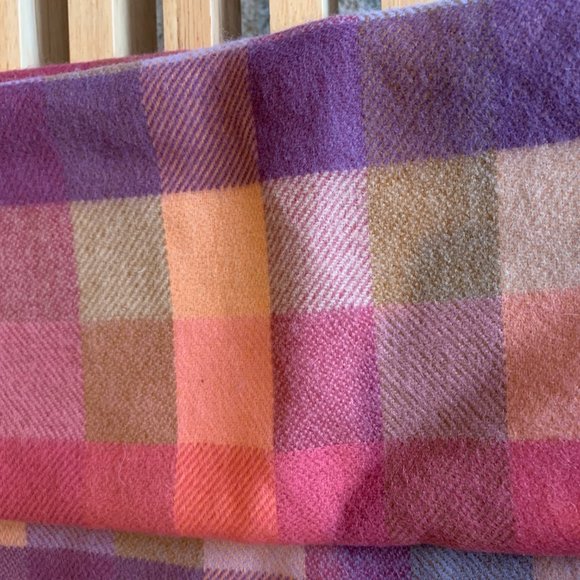 V. FRAAS Scarf - Picture 2 of 3